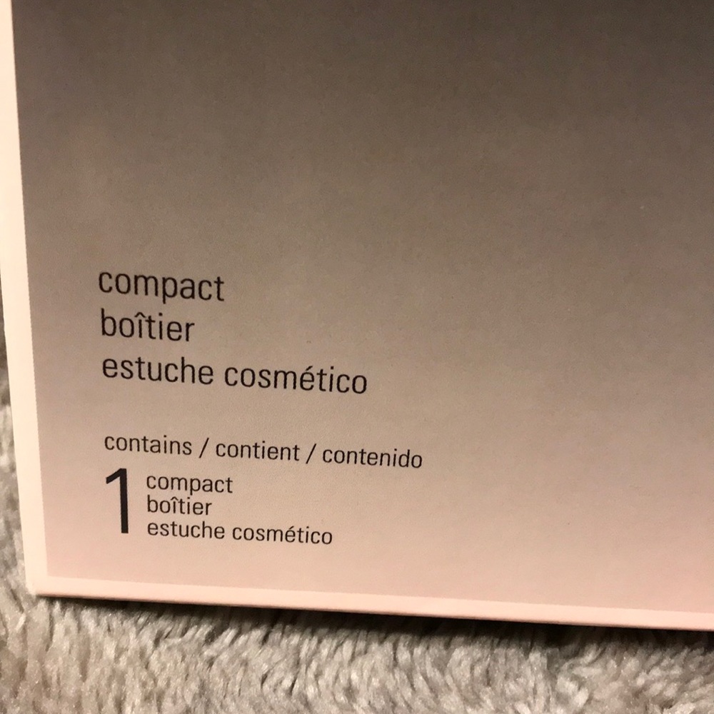 MARY KAY COMPACT - Picture 4 of 9